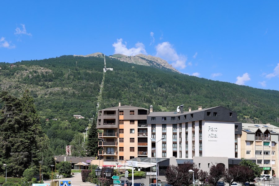 SOWELL HÔTELS Le Parc & SPA